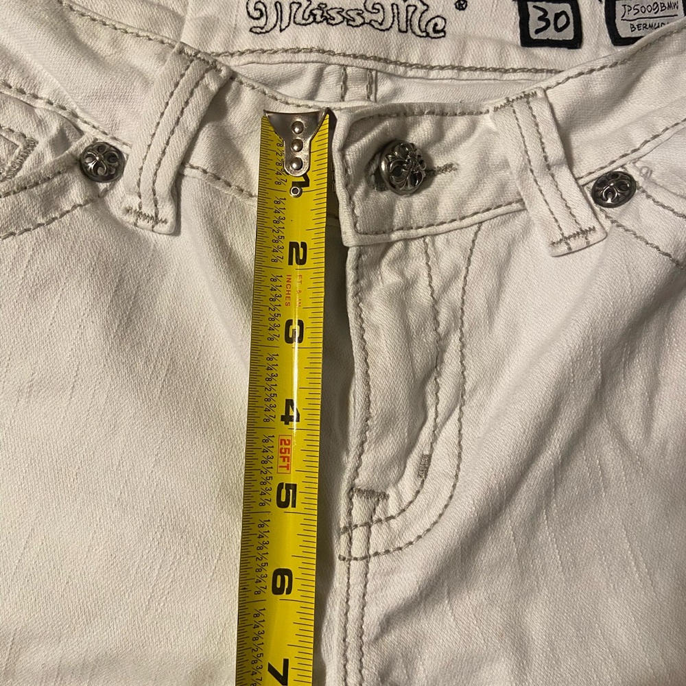 Miss Me Bermuda Cross Shorts - Picture 6 of 8